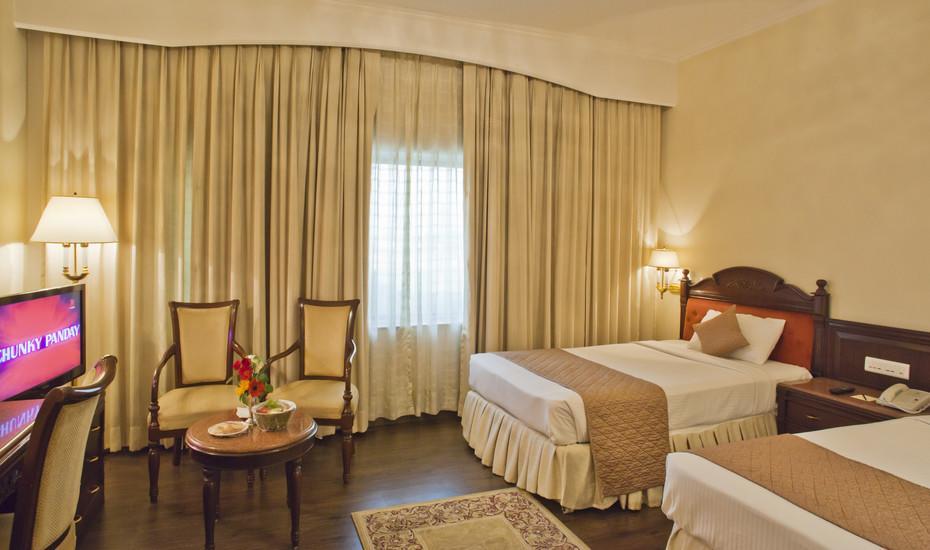 Holiday Regency Moradabad Eksteriør billede